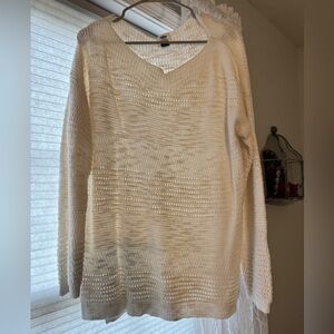 Old Navy White Scoop Neck Sweater